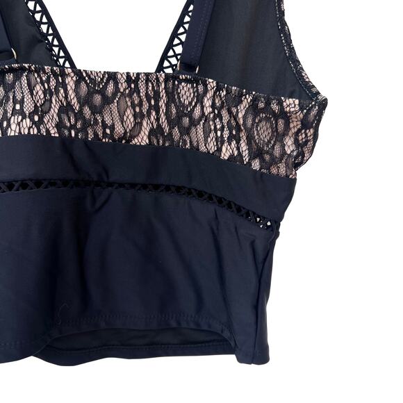 Beachsissi Black Lace Floral V-Neck Bikini Top Medium Wireless Fully Lined - Picture 7 of 8